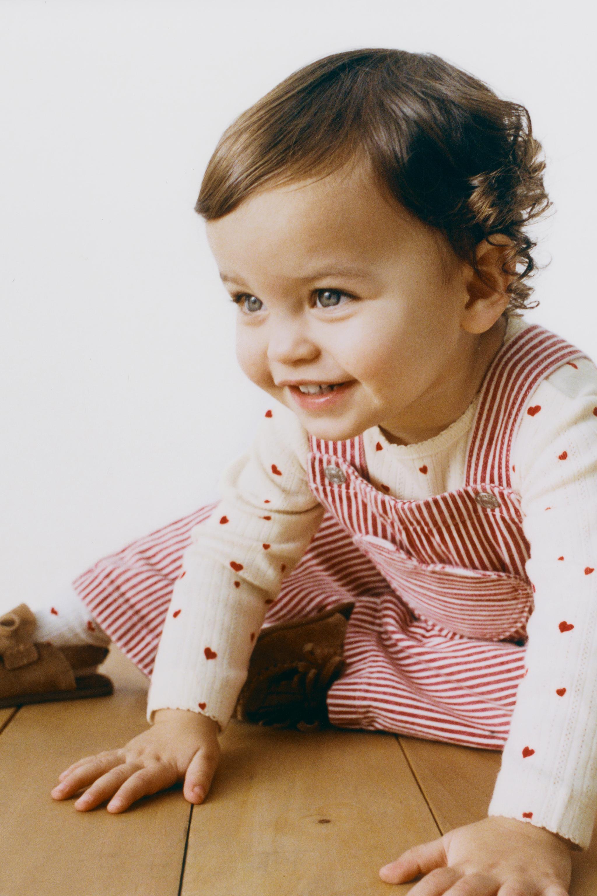 HEART PRINT BODYSUIT AND LEGGINGS SET
